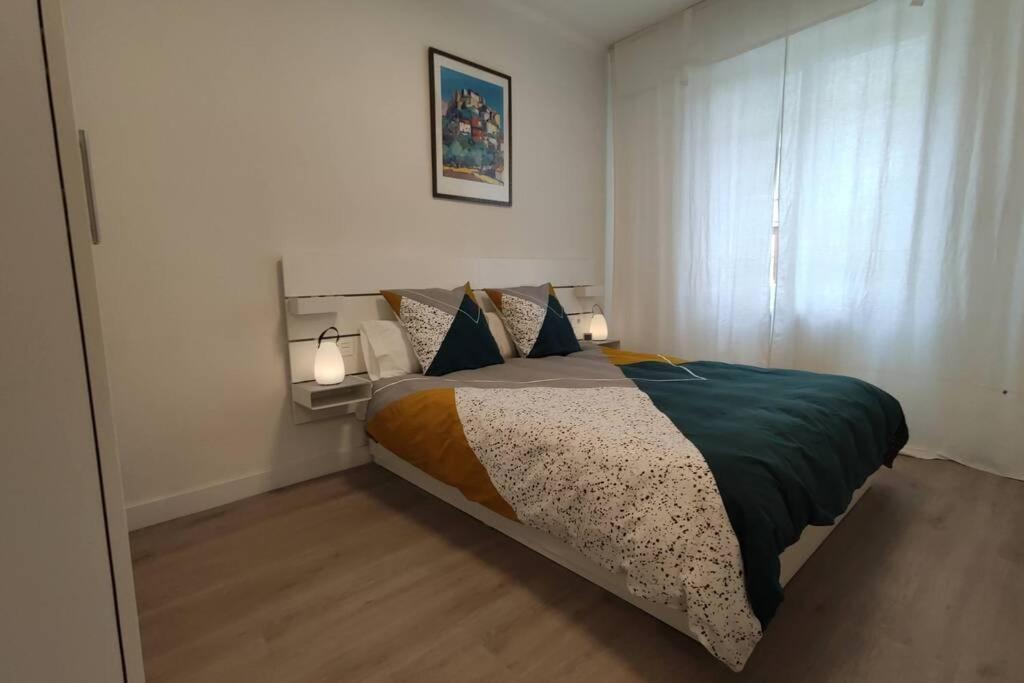 Acogedor, céntrico y amplio apartamento! Pamplona Inn 1 Extérieur photo